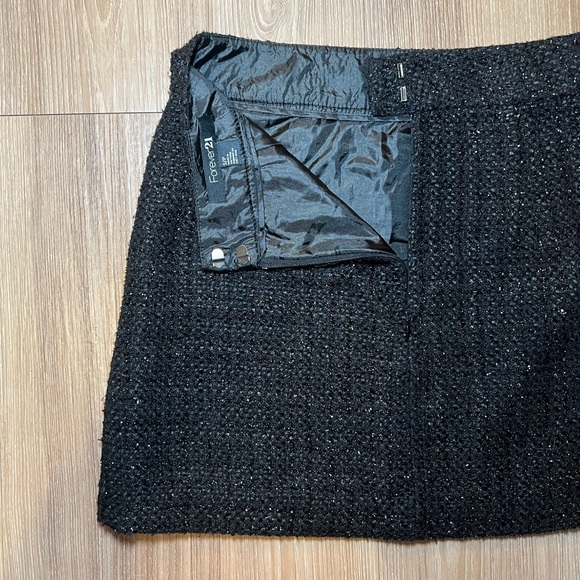 Tweeted Black Mini Skirt Size Small - Picture 8 of 9
